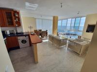 The Pearl with Private Beach Access - B&B Benalmádena