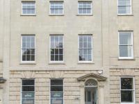 3 Berkeley Square Guesthouse - B&B