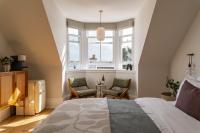 Kamer met Kingsize Bed en Uitzicht op Zee