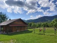 Wooden House Pia - Bed and Breakfast