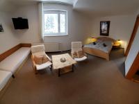 Camera Familiare con Bagno Privato