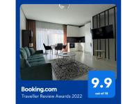 NEW J&R Apartment near Girstutis, Free private parking & Self Check-In - B&B Kaunas