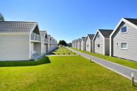 Holiday homes with terraces close to the beach - B&B Sianożęty