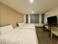 Triple Room with Private Bathroom