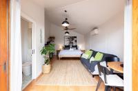 Tallows Studio -Modern, tranquil, dog friendly,2 mins to the beach - B&B