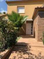 Villa Dacar - Bed and Breakfast Cubelles