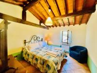 Double Room with Private External Bathroom