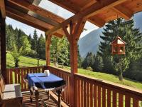 B&B Penk - Inviting Chalet in Kolbnitz Teuchl with Garden and Terrace - Bed and Breakfast Penk