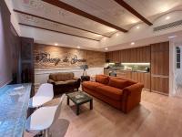 Passeig de Gràcia by Enjoybcn - B&B Barcelona