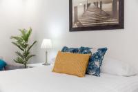 A1 Stylish light filled 2 bed apt Free WiFi - B&B Perth