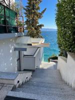First row to the sea - Nautilus Deluxe Apartment - B&B Abbazia