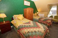 Tweepersoonskamer met 2 Aparte Bedden