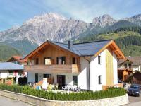 B&B Leogang - Apartment in ski area in Leogang with sauna - Bed and Breakfast Leogang