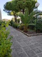 Charmant appartement à 350m de la plage et du port - B&B