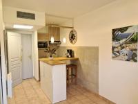 Studio meublé face au golf - B&B Mouans-Sartoux