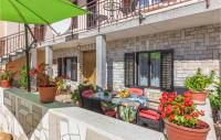 B&B Valtura - Amazing Apartment In Valtura With Kitchen - Bed and Breakfast Valtura