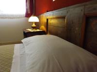 Single Room with Private Bathroom