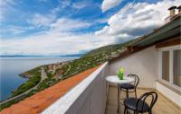 B&B Segna - Awesome Apartment In Senj With Kitchen - Bed and Breakfast Segna