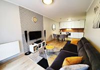 Apartamenty Sun&Fun Royal w otoczeniu zieleni blisko dworca PKP i sklepów - Ferienwohnung Karpacz