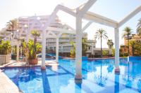Benal beach suite II, estudio con parque acuático y vistas al mar. - B&B Benalmádena