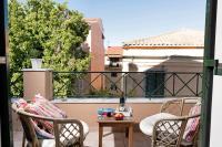 Corfu Garitsa Spacious Apartment - B&B Grevedianá