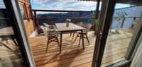 Weingut & Ferienwohnungen Lenhard - Bed and Breakfast