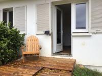 Besac Urban Lodge - Bed and Breakfast