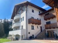 Apart Berghof - Chambres d’hôtes Fiss