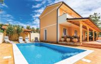 B&B Barbariga - Nice Home In Betiga With 4 Bedrooms, Wifi And Outdoor Swimming Pool - Bed and Breakfast Barbariga