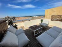 A Stunning Seaview Penthouse; 3bedrooms + nanny - B&B Hurghada