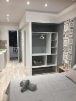 RHODIAN TREASURE Spiridione studio 1 - B&B Faliraki