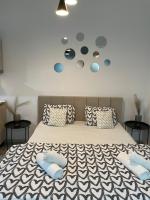 OTHER STORIES / Palas Retreat - B&B