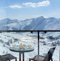 Bavarian Gudauri Apartments in Loft2 & Twins - Ferienwohnung Gudauri
