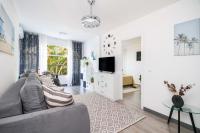 Espanatour VIOLETAS - B&B Orihuela