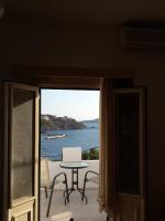 Camera Standard Doppia con Letti Singoli e con Vista Mare