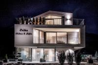Erika Suites & Lofts - Bed and Breakfast