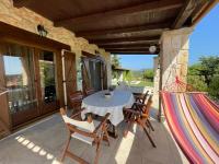 Jordan's Stone House - Ferienwohnung Síviri