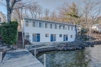 Modern Winnipesaukee Lake Front Retreat Naples - Bed and Breakfast Alton