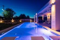 B&B Litherés - Arivallos Villa & SPA with Sauna and Wine Cellar - Bed and Breakfast Litherés