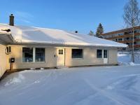 Guestly Homes - Spacious 3BR Apartment with 6 Beds - Chambres d'hôtes Boden
