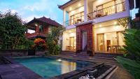 Suweta Homestay with Private Pool by Supala - B&B