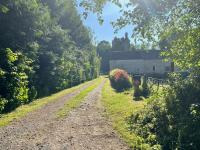 Grange à grains à l'Ombre d'une Tour - B&B Tournebu