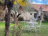 B&B Taillant - L'ARONDE GITES " La Cassine " - Bed and Breakfast Taillant