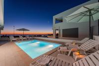 Dario 3 luxury apartment with a pool - Chambres d'hôtes Novalja