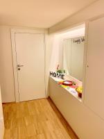 LA CASA COLORATA - Flats in Milan - Bocconi - B&B