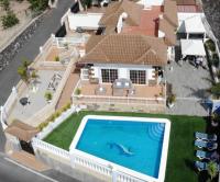 B&B Arona - VILLA GAELCA - Bed and Breakfast Arona