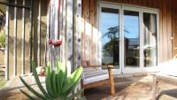  Cottage Miro