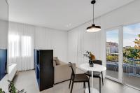 Appartamento con Balcone
