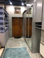 Large and central apartment in the heart of Baku, close to Icheri Sheher Metro station and the Fountain Square - B&B