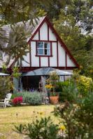Swan Cove Beachfront - B&B